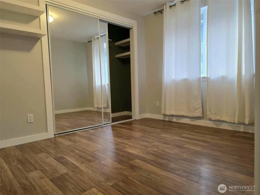 Property photo for 30118 14th Avenue E, Roy photo 12