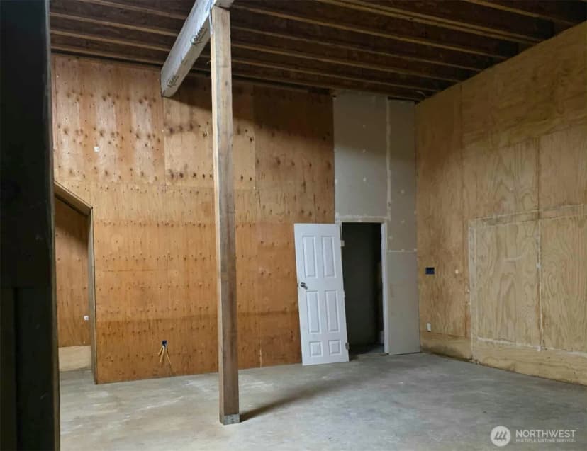 Property photo for 30118 14th Avenue E, Roy photo 17