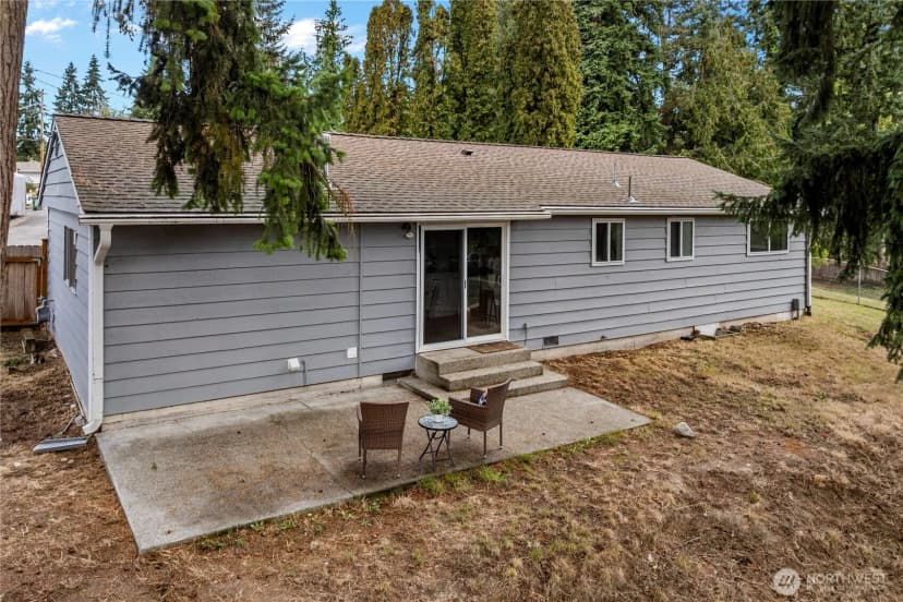 Property photo for 20431 W 20th Place, Lynnwood photo 32