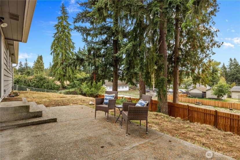 Property photo for 20431 W 20th Place, Lynnwood photo 27