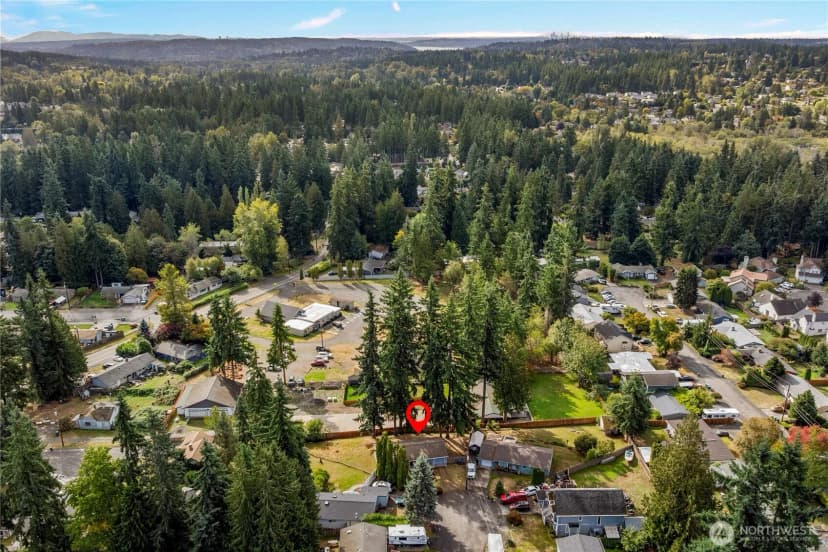 Property photo for 20431 W 20th Place, Lynnwood photo 35