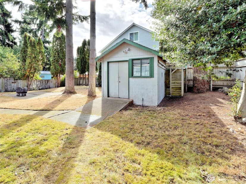 Property photo for 2103 N 193rd Street, Shoreline photo 24
