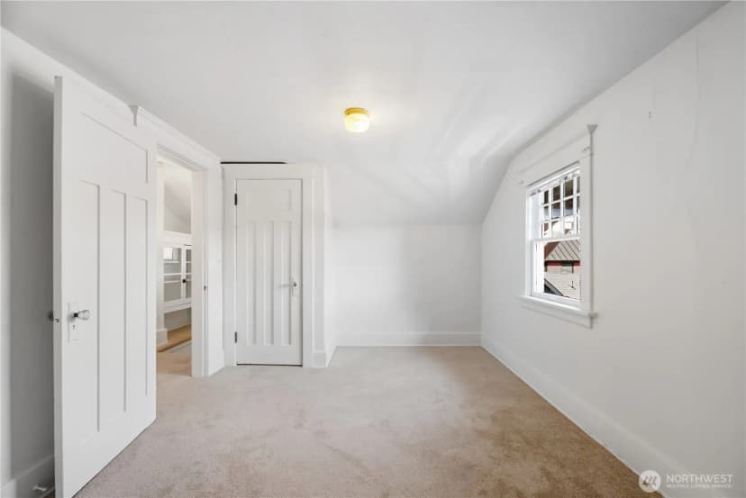 Property photo for 2614 E Spring Street, Seattle photo 34