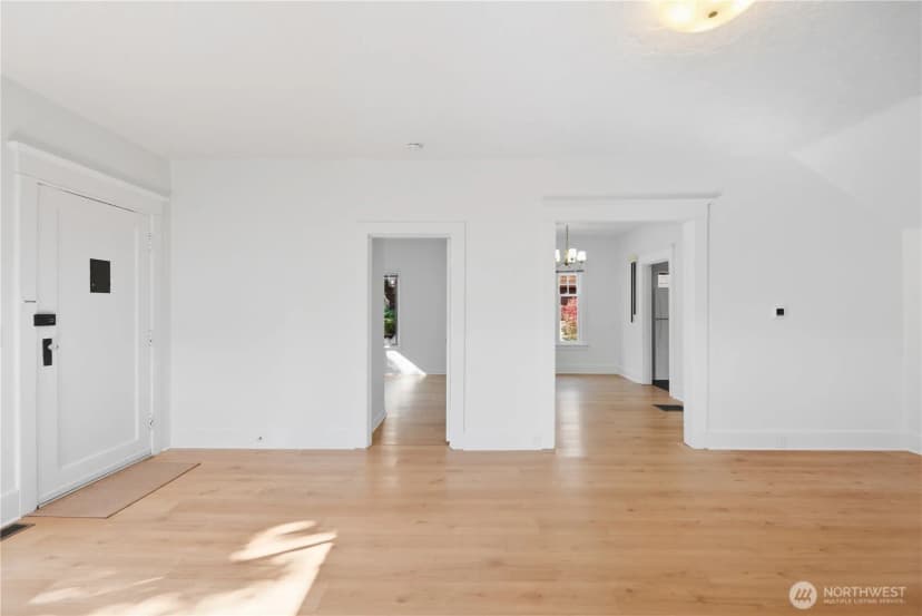 Property photo for 2614 E Spring Street, Seattle photo 8