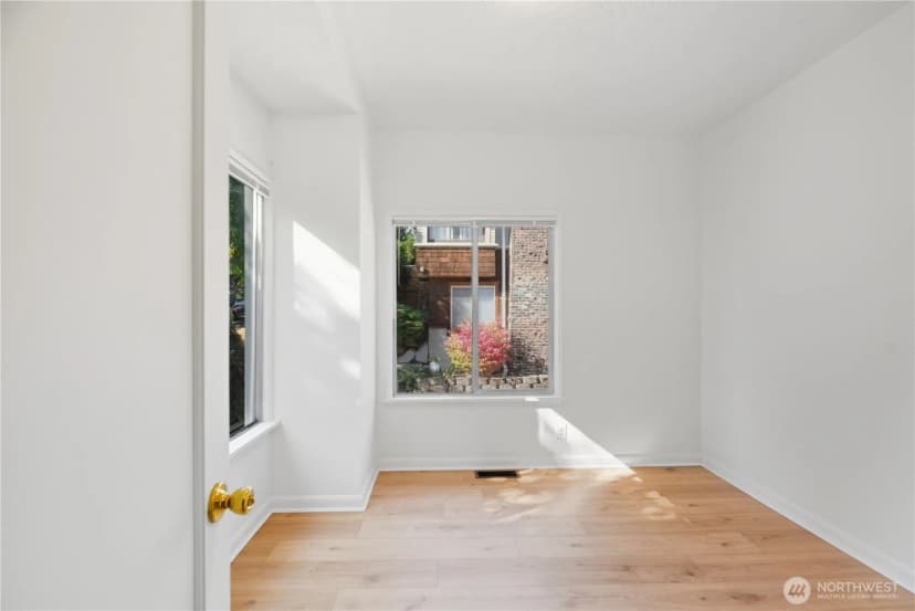 Property photo for 2614 E Spring Street, Seattle photo 10