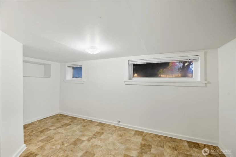 Property photo for 2614 E Spring Street, Seattle photo 28