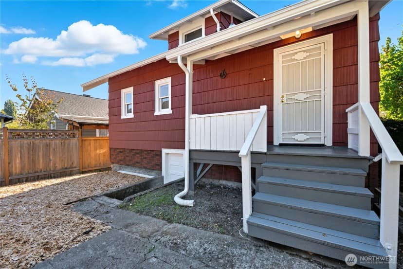 Property photo for 2614 E Spring Street, Seattle photo 23