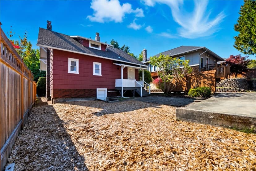 Property photo for 2614 E Spring Street, Seattle photo 24
