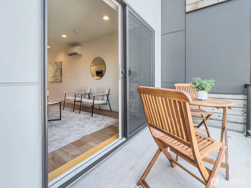 Property photo for 5031 35th Avenue S #unit D, Seattle photo 12