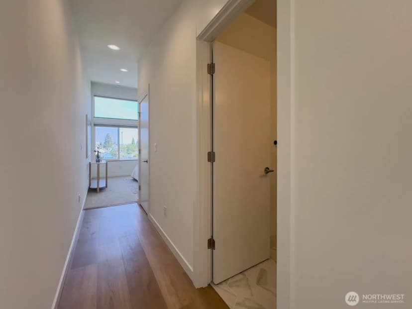 Property photo for 5031 35th Avenue S #unit D, Seattle photo 14
