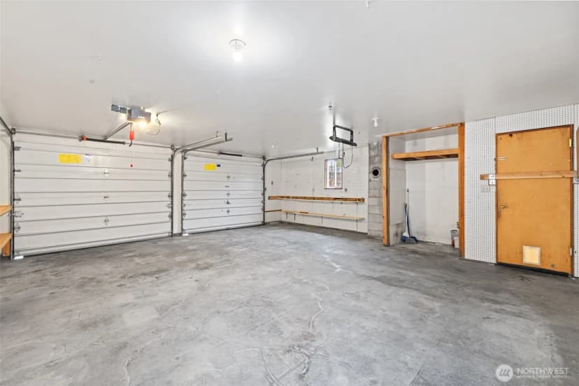 Property photo for 934 W 13th Street, Port Angeles photo 25