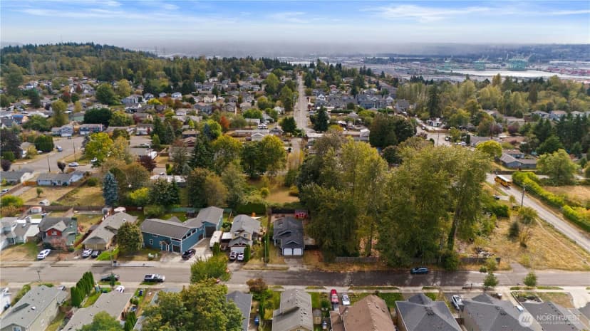 Property photo for 6502 26th Street Ne, Tacoma photo 36