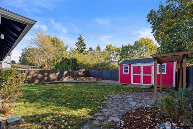 Property photo for 6502 26th Street Ne, Tacoma photo 5