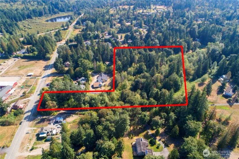 Property photo for 204 Xx 190th Avenue Se, Renton
