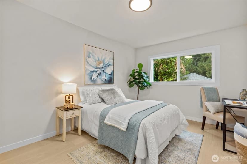 Property photo for 11504 Sand Point Way Ne, Seattle photo 14