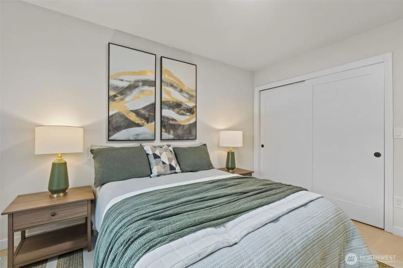 Property photo for 11504 Sand Point Way Ne, Seattle photo 16