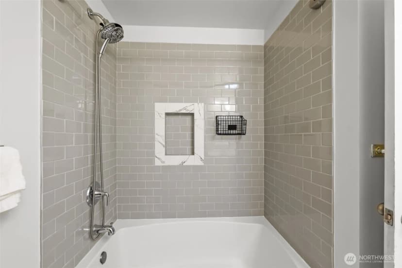 Property photo for 2232 168th Avenue Ne, Bellevue photo 19