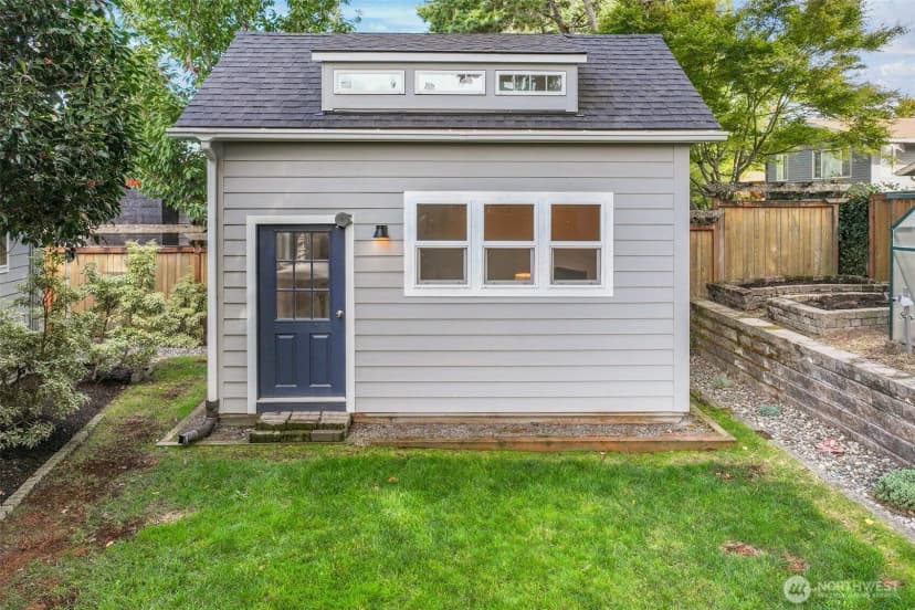Property photo for 2232 168th Avenue Ne, Bellevue photo 22