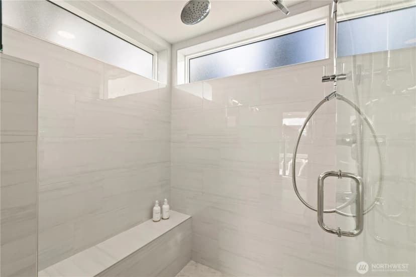 Property photo for 816 Ne 70th Street, Seattle photo 20