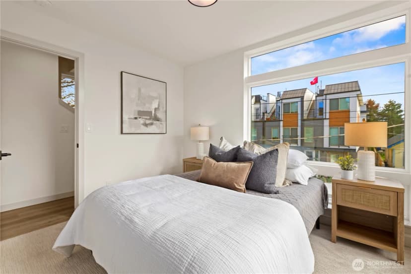 Property photo for 816 Ne 70th Street, Seattle photo 26
