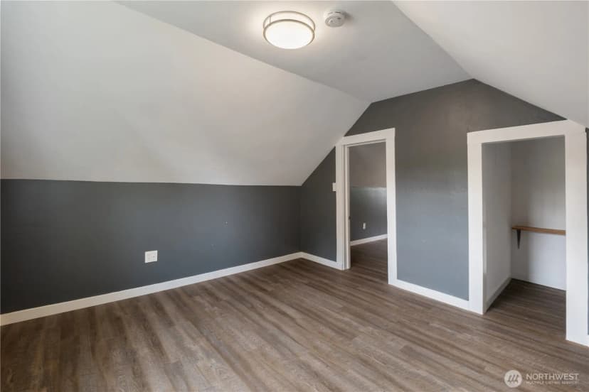 Property photo for 631 S Anacortes Street, Burlington photo 12