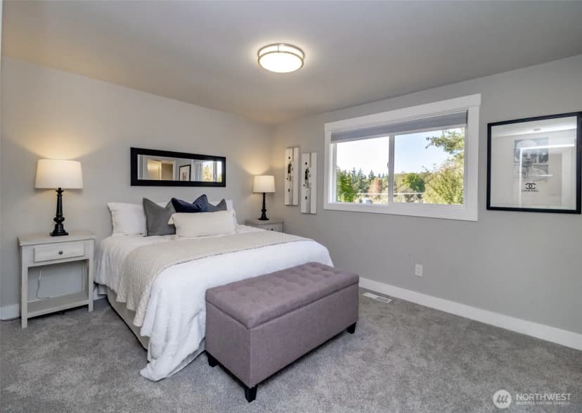 Property photo for 6701 15th Avenue Sw, Seattle photo 14