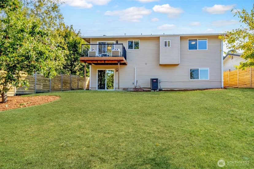 Property photo for 6701 15th Avenue Sw, Seattle photo 33