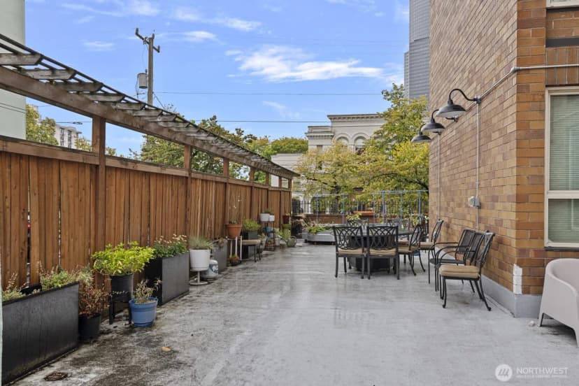 Property photo for 905 Cherry Street #601, Seattle photo 17