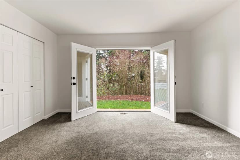 Property photo for 6157 Unrein Drive, Ferndale photo 18