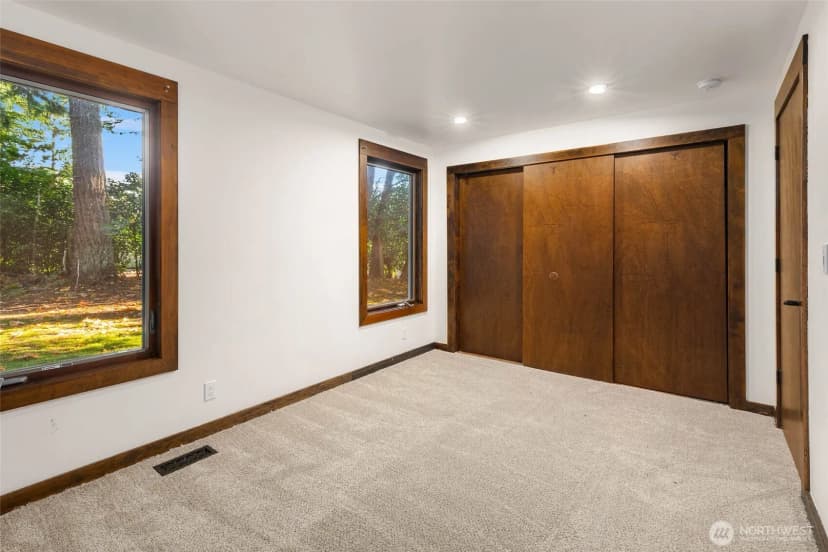 Property photo for 7516 230th Avenue Ne, Redmond photo 19