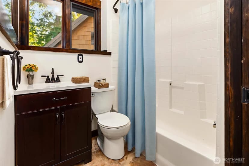 Property photo for 7516 230th Avenue Ne, Redmond photo 13