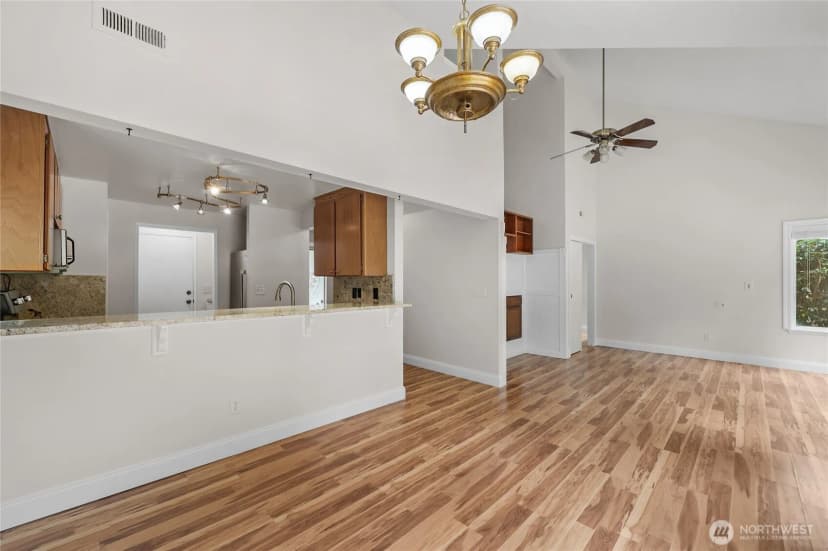 Property photo for 5217 Sw 324th Place, Federal Way photo 6
