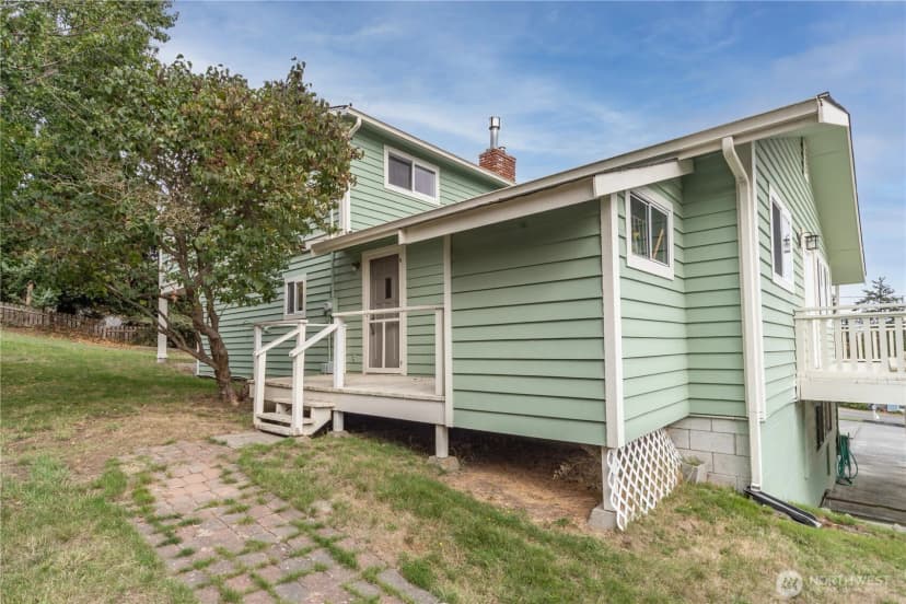 Property photo for 1055 Monroe Street, Port Townsend photo 35