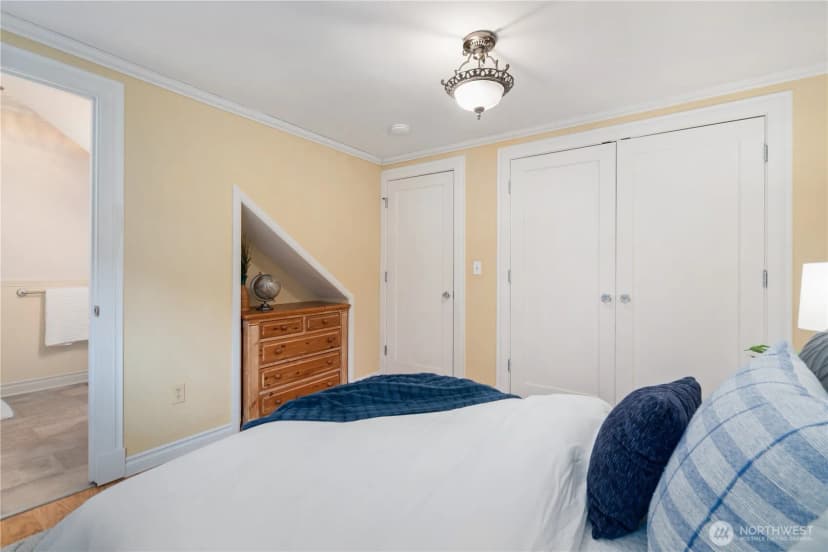 Property photo for 1055 Monroe Street, Port Townsend photo 14