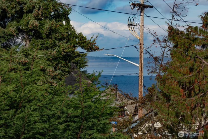Property photo for 1055 Monroe Street, Port Townsend photo 19