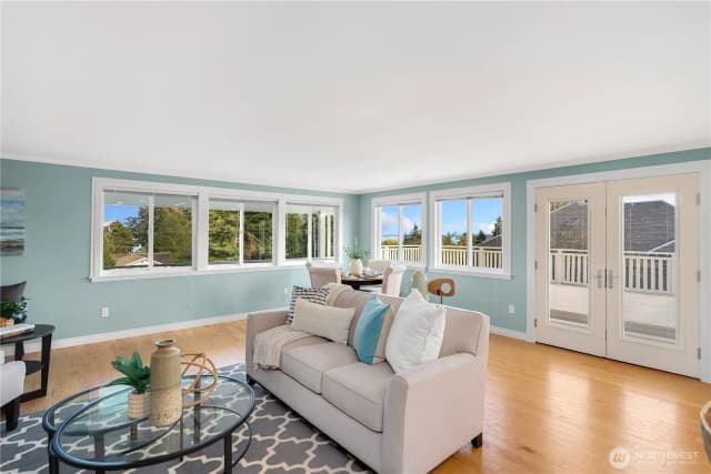 Property photo for 1055 Monroe Street, Port Townsend photo 5