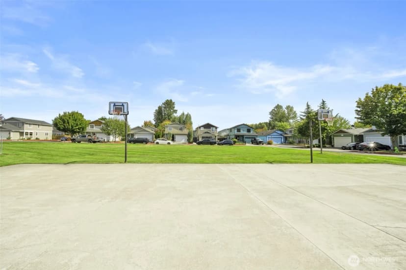 Property photo for 14905 45th Avenue Ne, Marysville photo 30