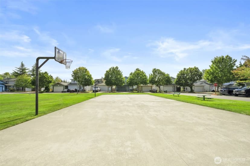Property photo for 14905 45th Avenue Ne, Marysville photo 32