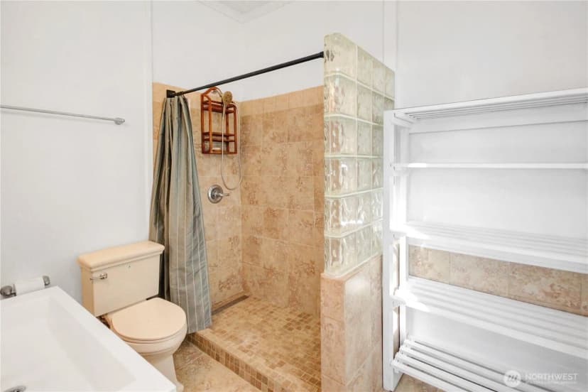 Property photo for 35302 I Place, Ocean Park photo 16