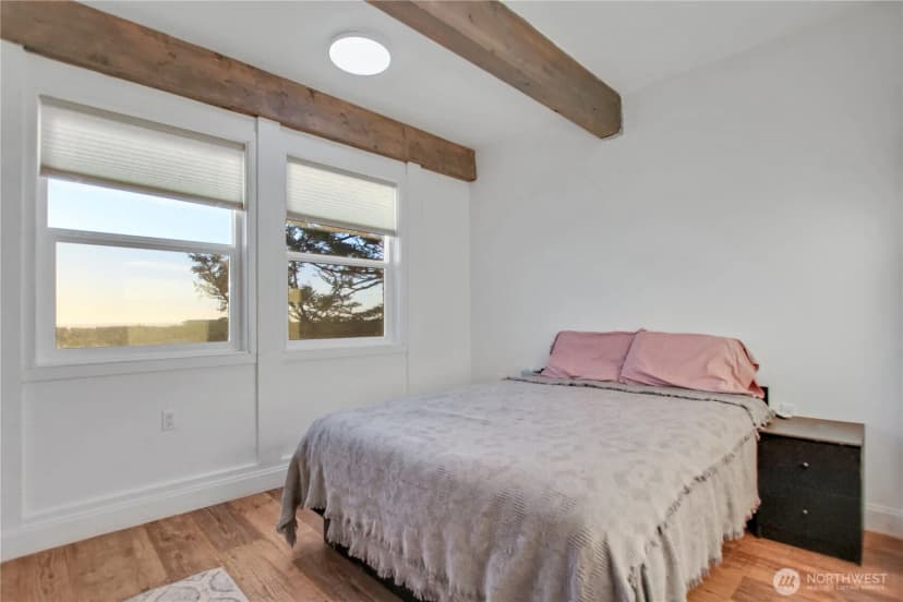 Property photo for 35302 I Place, Ocean Park photo 19