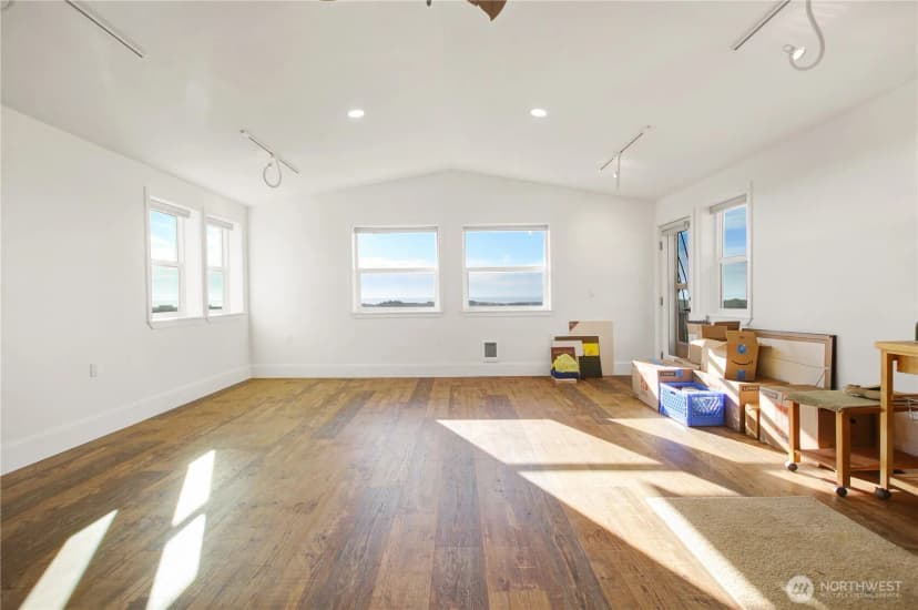 Property photo for 35302 I Place, Ocean Park photo 17