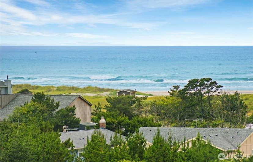 Property photo for 35302 I Place, Ocean Park photo 6
