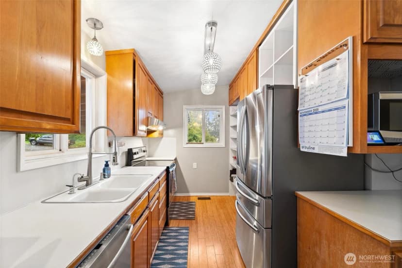 Property photo for 18308 Se 145th Street, Renton photo 6