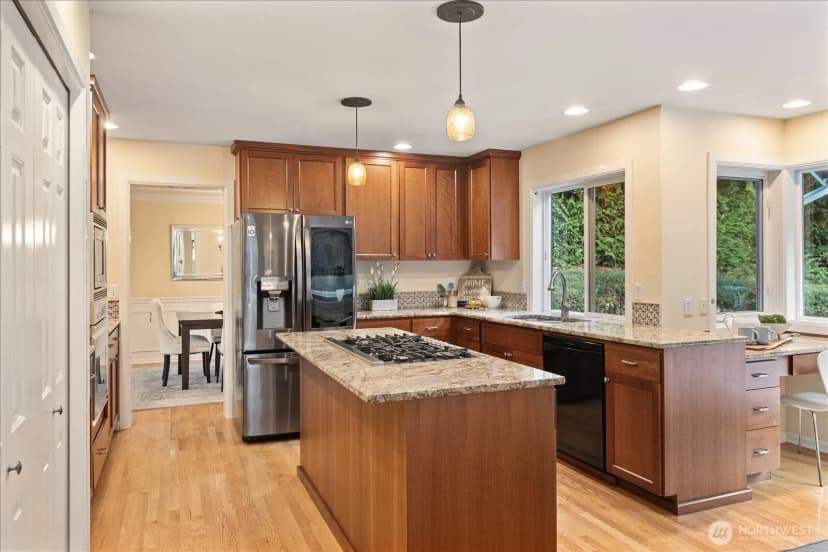 Property photo for 21407 Ne 146th Place, Woodinville photo 11