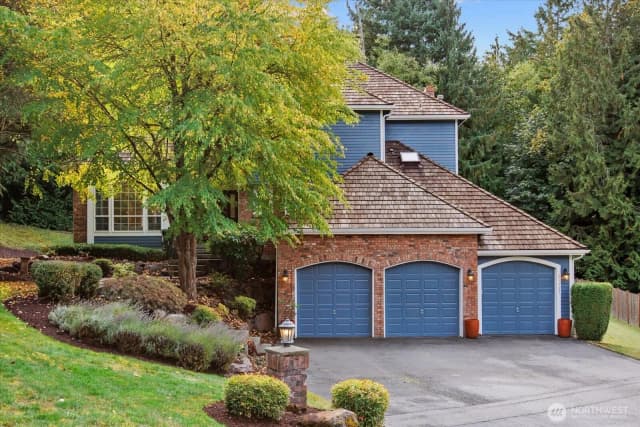 Property photo for 21407 Ne 146th Place, Woodinville photo 4