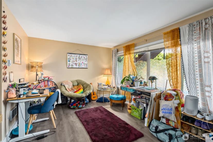 Property photo for 1401 S Holgate Street, Seattle photo 13