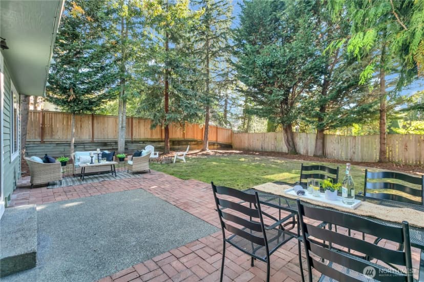 Property photo for 1411 S 282nd Place, Federal Way photo 25