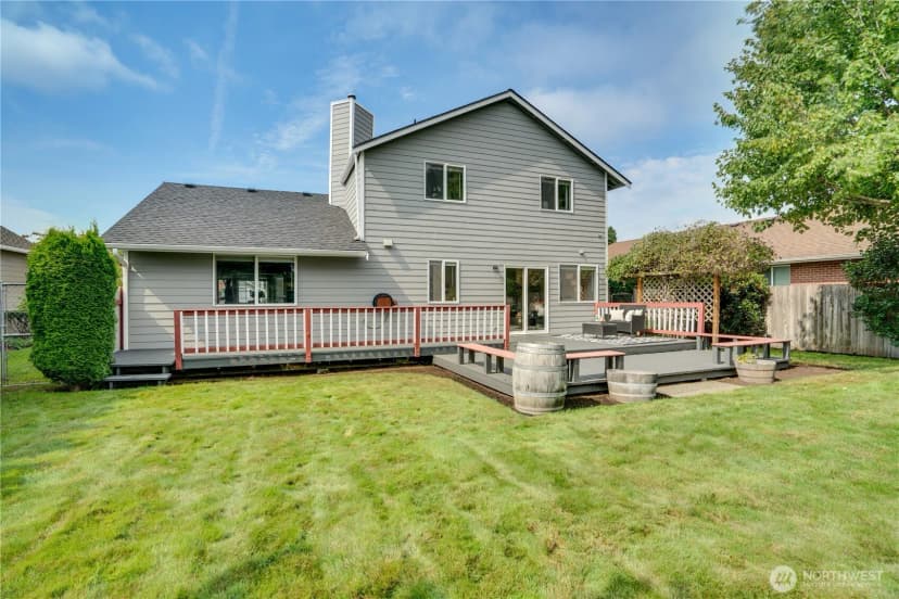Property photo for 933 23rd Street Nw, Puyallup photo 31