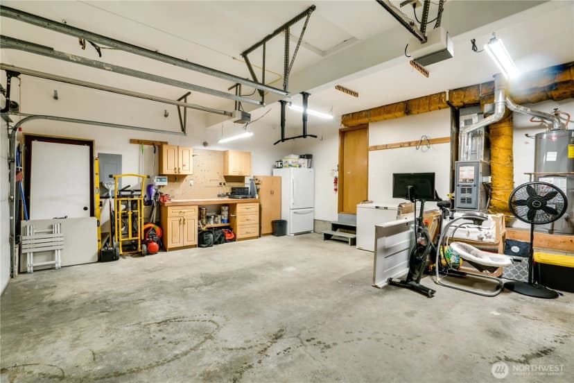 Property photo for 933 23rd Street Nw, Puyallup photo 29