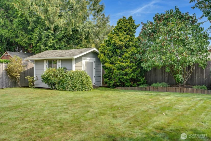 Property photo for 933 23rd Street Nw, Puyallup photo 34